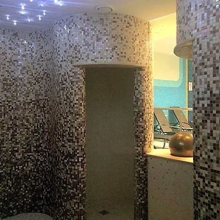 Wellness Löwe Piest'any