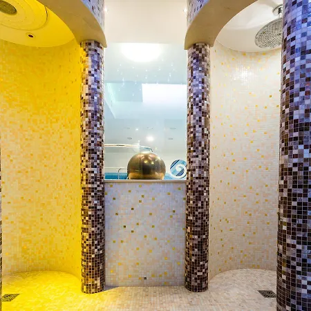 Wellness Loewe 4* Piest'any