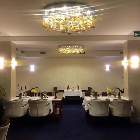 Wellness Loewe 4* פישטני